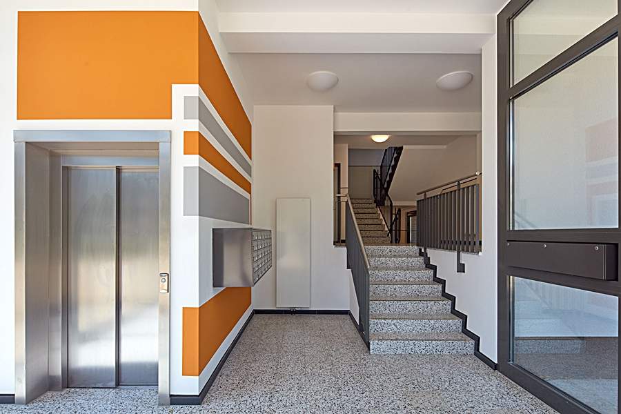 Bild "kompendium:treppenhausgestaltung-orange-900.jpg"